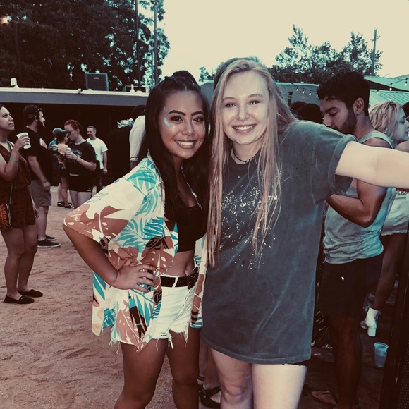 Meet your Posher, Savannah - Picture 1 of 1